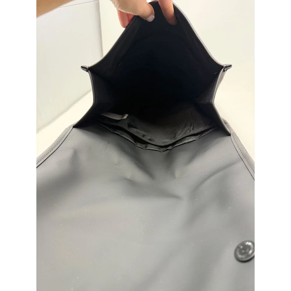 Rains pre owned